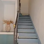 度假居 Solares Vacanze 乌斯蒂卡